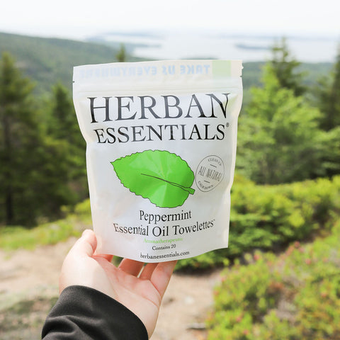 Herban Essentials Peppermint Towelettes for post-workout and everyday refresh